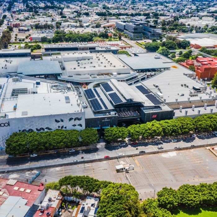 LaPerla_web-168-of-210-1300x867